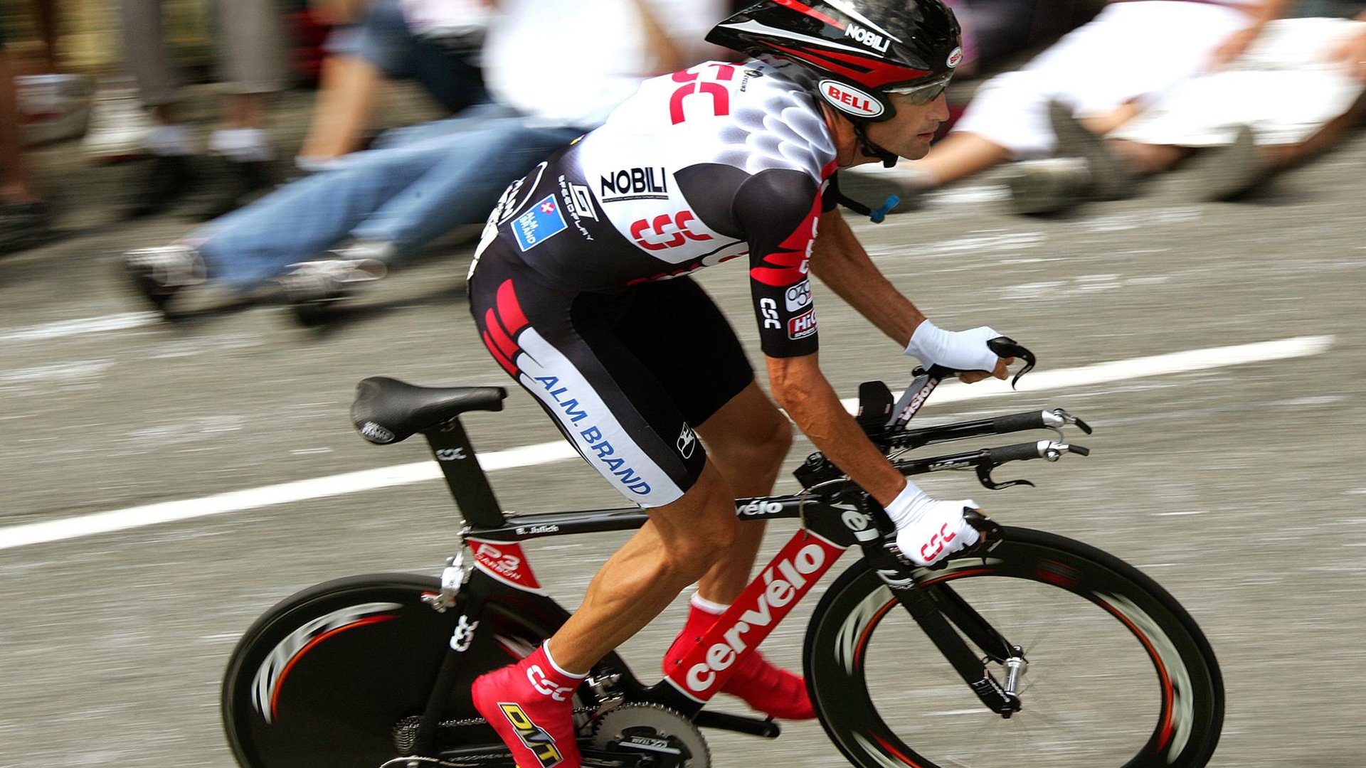 数字体育推动中国足球迈向智能化、信息化，数字体育市场